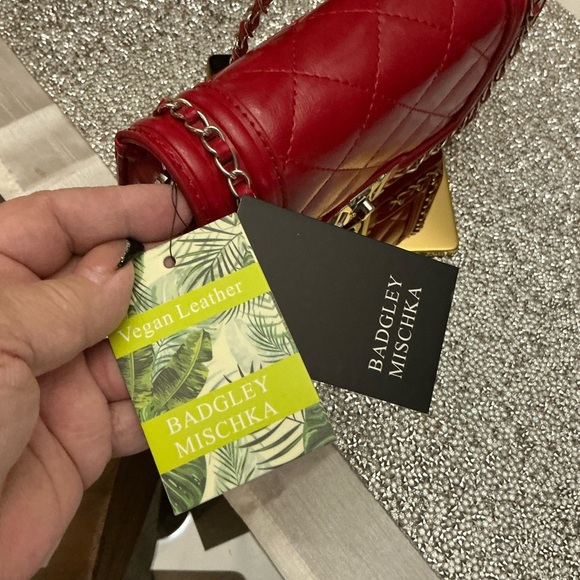 Brand New Beautiful Red Bagley Mischa Bag - Picture 14 of 14